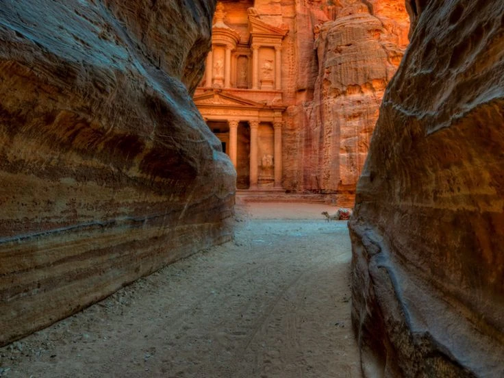 Petra es conocida como la octava maravilla del mundo Antiguo
