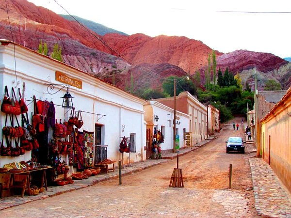 artesanías en Purmamarca