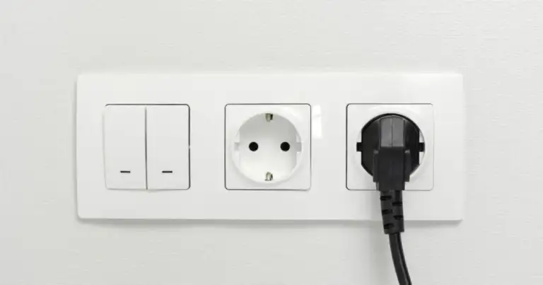 Tipos de enchufes en el mundo: qué adaptador levar a cada país