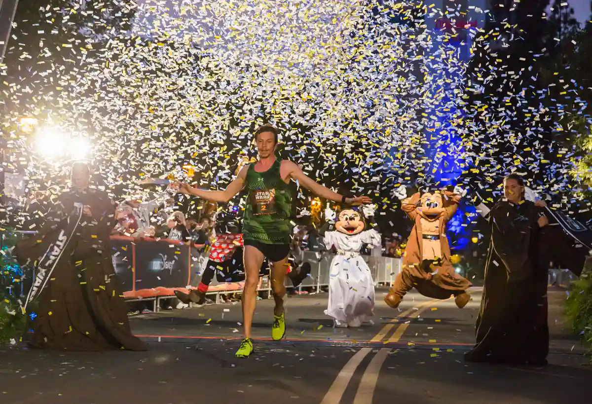 carreras en disney 2025