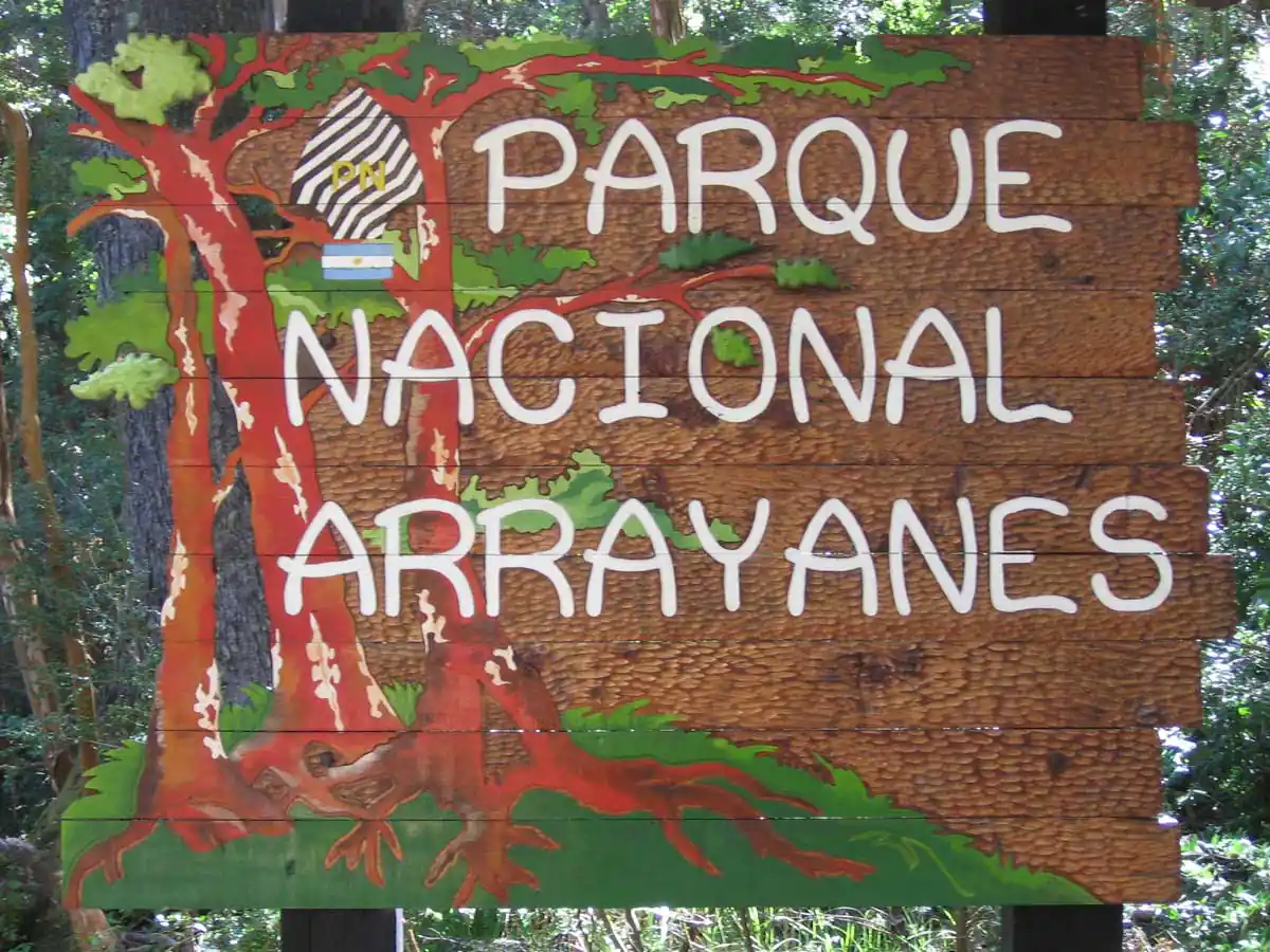 Entrada al parque nacional los arrayanes parque nacional los arrayanes