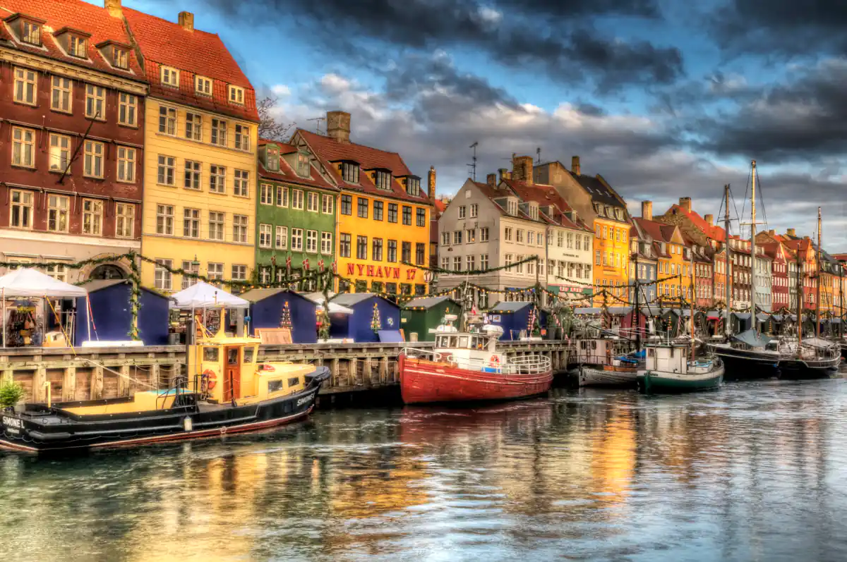 Nyhavn o puerto nuevo