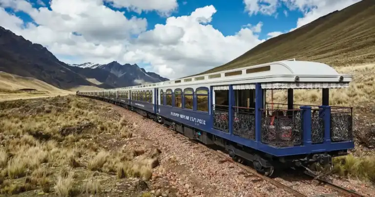 tren Belmmond Andean Explorer