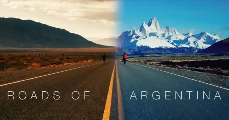Ruta vacía con texto "Roads of Argentina" y montaña rocosa al fondo