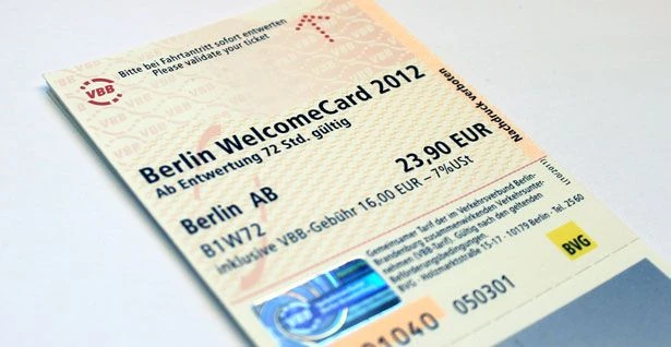 Berlin WelcomeCard 2012, tarjeta de transporte turístico con información de precio y validez