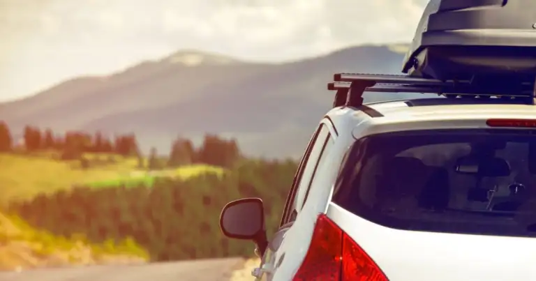 preparar el auto para salir a la ruta
