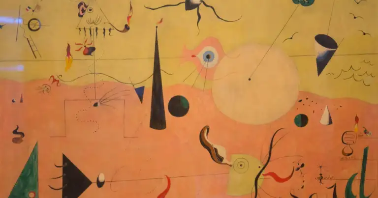 Pintura abstracta con formas geométricas de colores