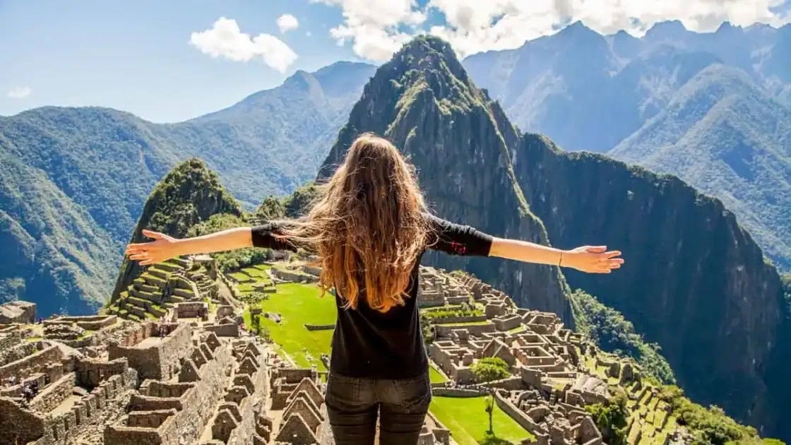 Machu Picchu: donde la obra del hombre y la naturaleza se confunden e integran