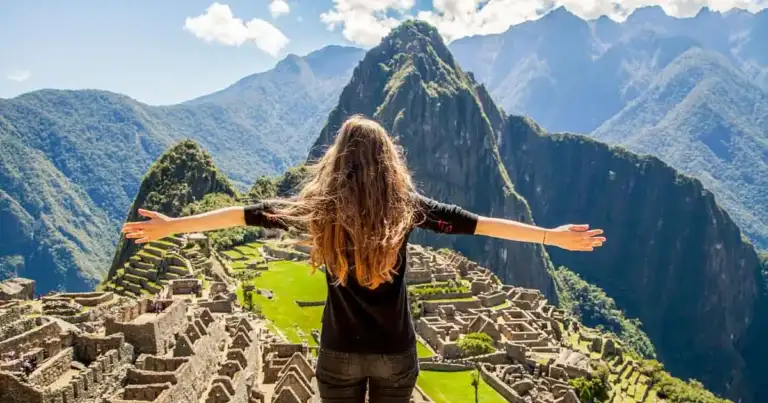 Machu Picchu: donde la obra del hombre y la naturaleza se confunden e integran