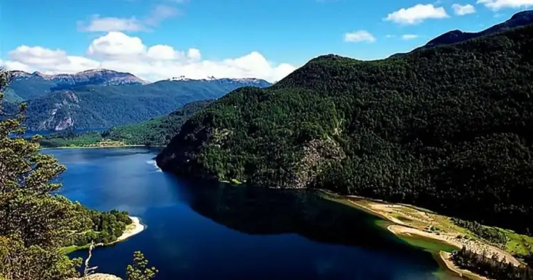 lago escondido camino de los 7 lagos