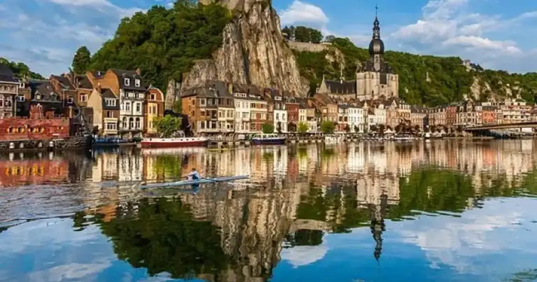 Dinant Bélgica