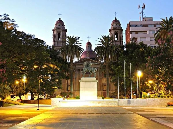 plaza de la independencia