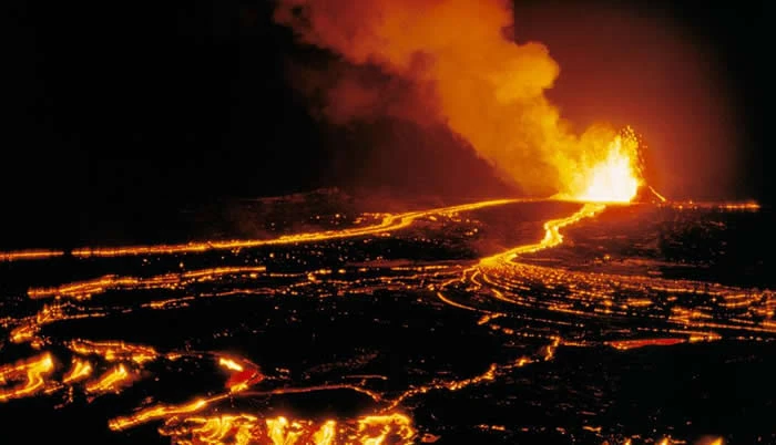 Erupción del volcán Kilauea en la Gran Isla Erupción del volcán Kilauea en la Gran Isla