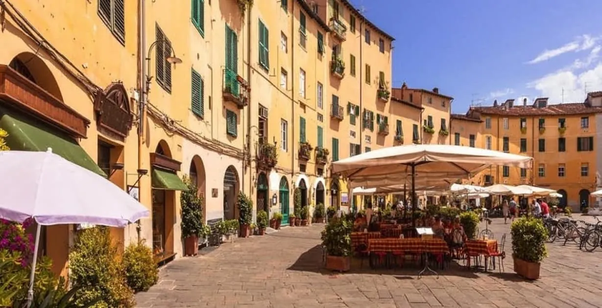Lucca, bellísimo casco histórico en la idílica Toscana