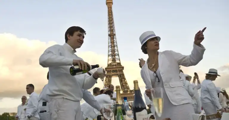 como llegar al barrio latino paris