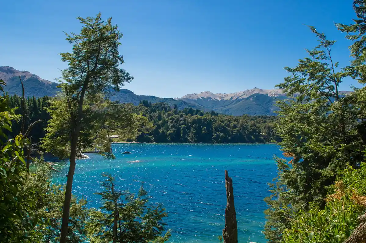 villa la angostura en verano