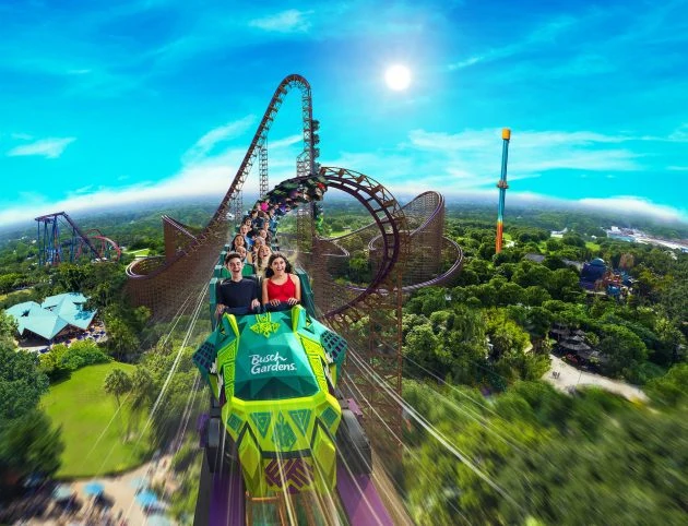 Busch Gardens Tampa Bay con montañas rusas y safaris