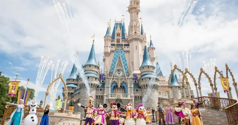 reabre disney
