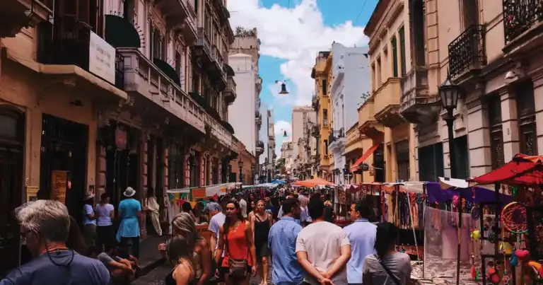feriado 12 de octubre