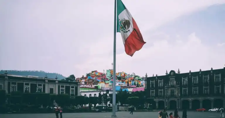 La rica historia y la deliciosa gastronomía de la CDMX hacen de esta vibrante metrópoli un destino fascinante para los…