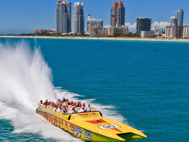 thriller-miami-speedboat