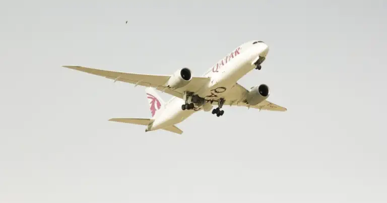 trabajar en qatar airways