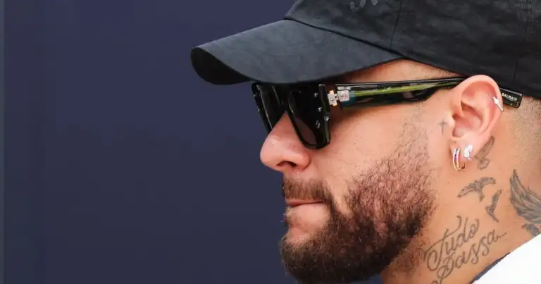 viajar en el crucero de Neymar