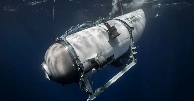 EEUU y Canadá buscan el submarino que viajaba al Titanic con cinco personas a bordo