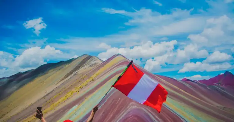 Montaña de 7 Colores en Perú: cómo llegar, precios y consejos para el 2025