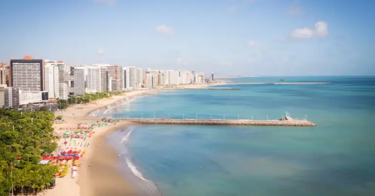Playas de Fortaleza: la ciudad del sol al norte de Brasil