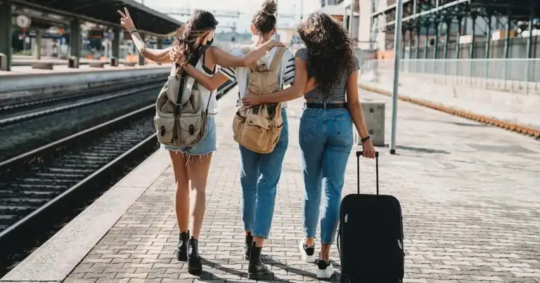 Qué es DiscoverEU, el programa de la Unión Europea que te paga por viajar