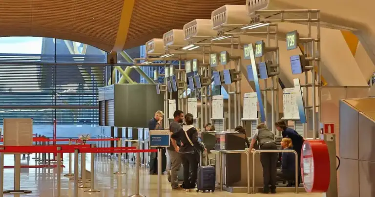 España renueva escáneres para facilitar el embarque en los aeropuertos