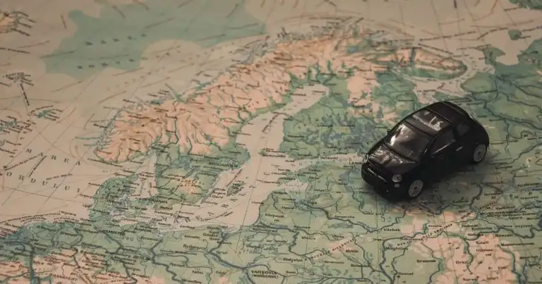 Europa en auto: 10 recorridos imperdibles