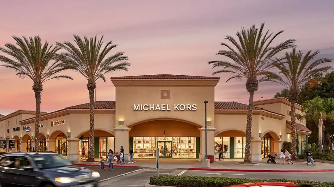 premium outlet los angeles