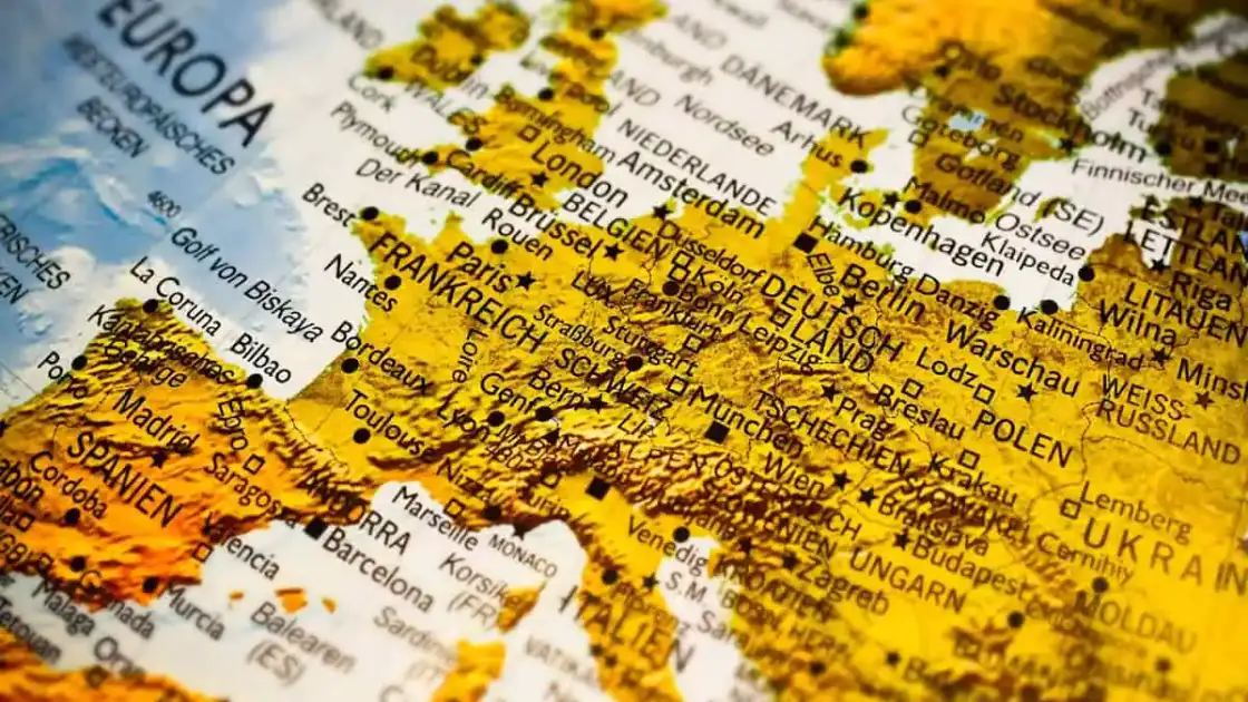 cuantos paises hablan español