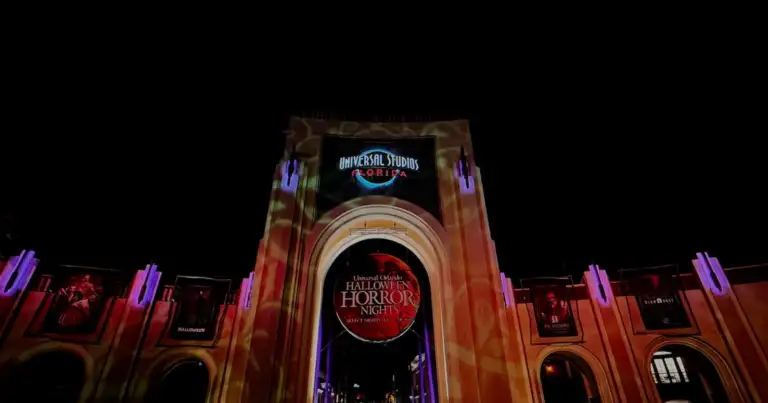 Universal halloween horror nights women monsters