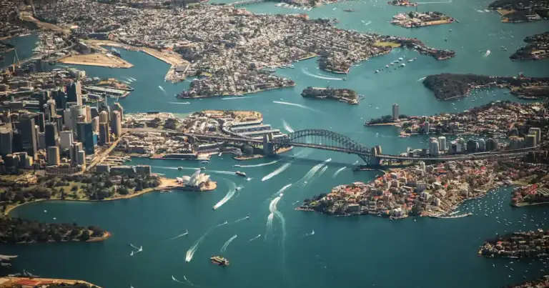 como llegar a australia desde america latina