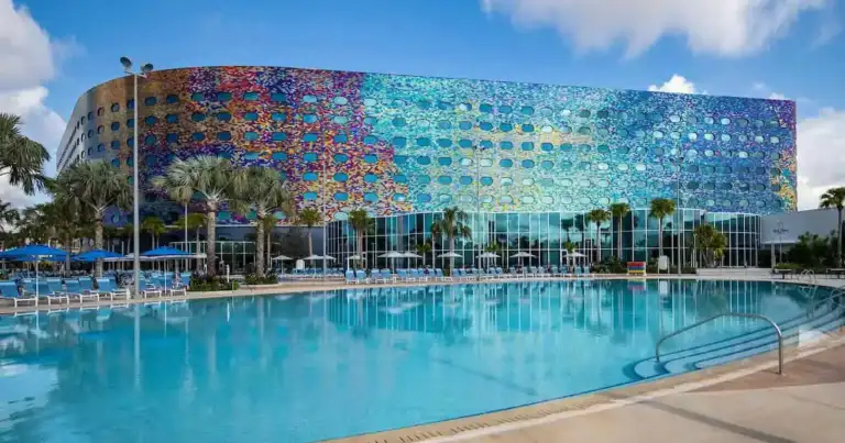 universal terra luna resort