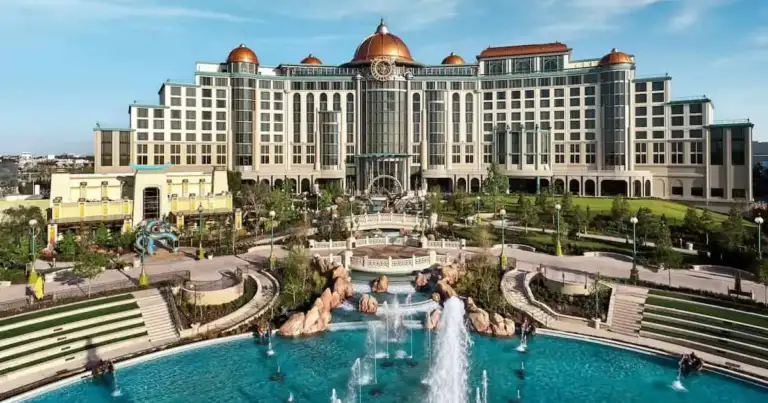 universal hotel epic universe