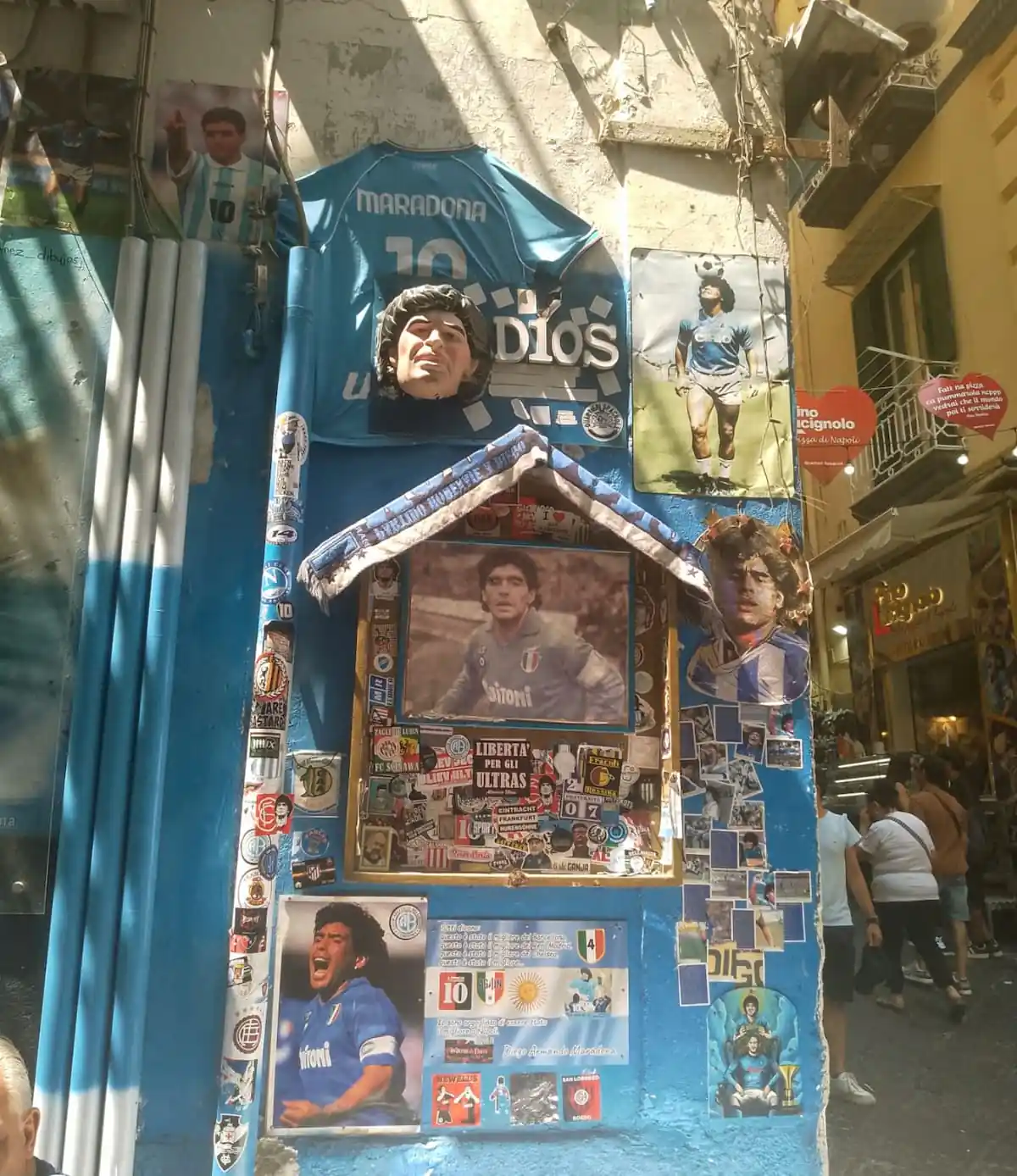 Diego Armando Maradona jugó en el Napoli de 1984 a 1991 y fue el período en el que se ganaron más premios
