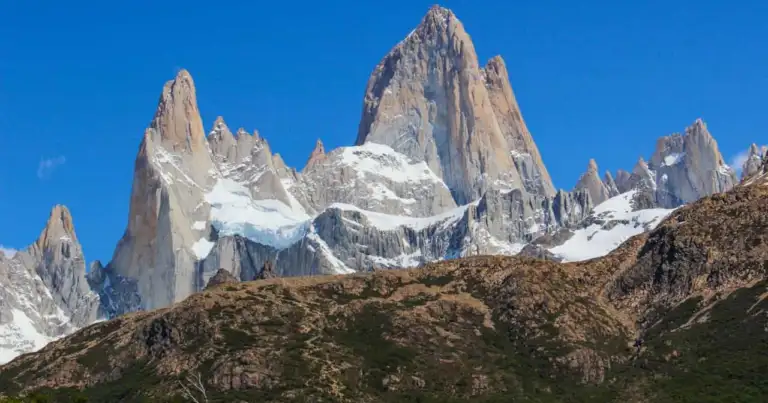 Cerro Fitz Roy en El Chaltén, uno de los destinos más impactantes para una escapada en Semana Santa 2026