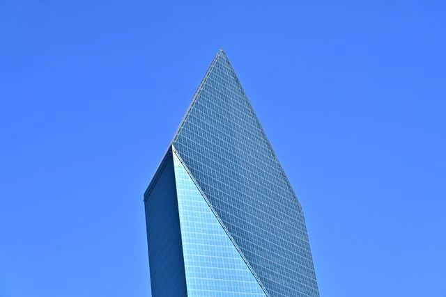 Rascacielos Fountain Place en Dallas, uno de los edificios más reconocibles del skyline de la ciudad.